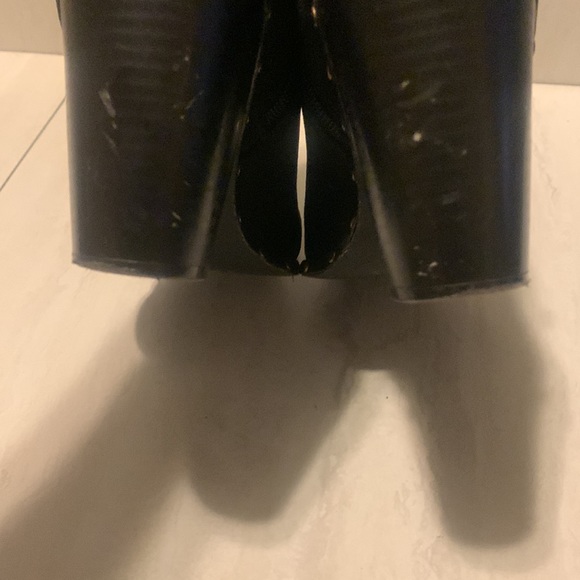 JustFab Maryanne Women's Black Faux Suede Heeled Ankle Boots Size 10 - Picture 10 of 12